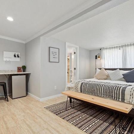 Downtown Studio 1 At Beer Ranch Project Inn ウィンバリー エクステリア 写真